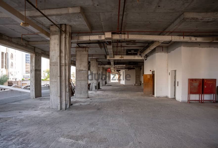 Showroom & Commercial Floors for Rent - Barka Tower 2
