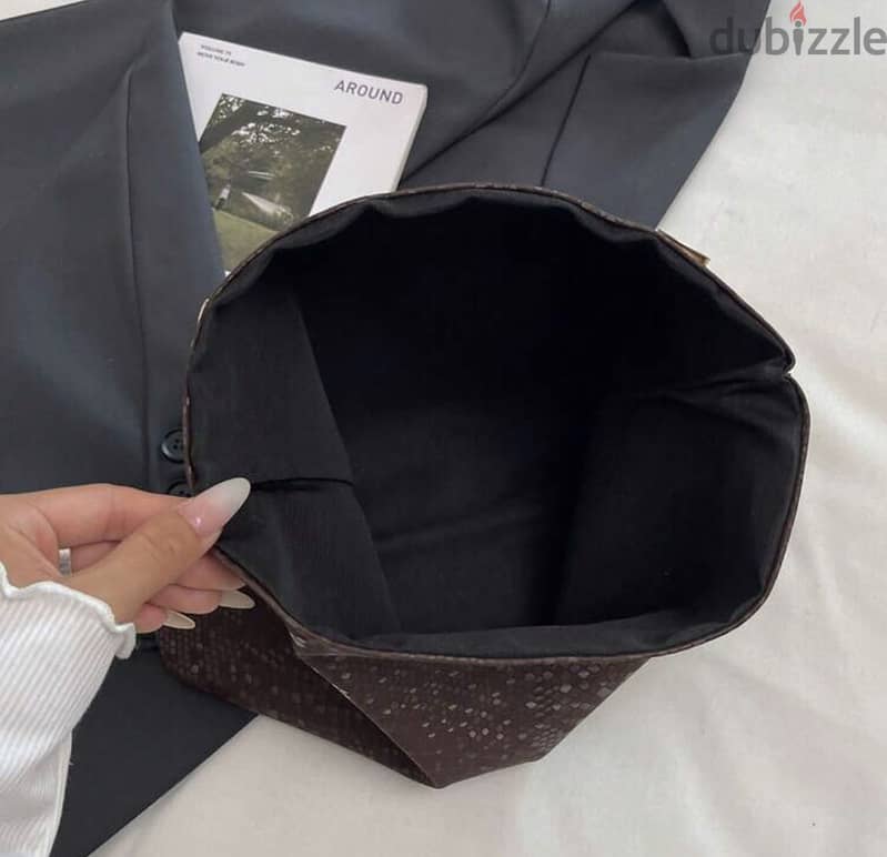 New elegant handbag 7