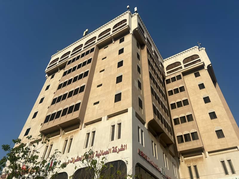 شقة غرفتين وصالة (2BHK) للإيجار في روي – 300 ريال عمانيUMA23A 7