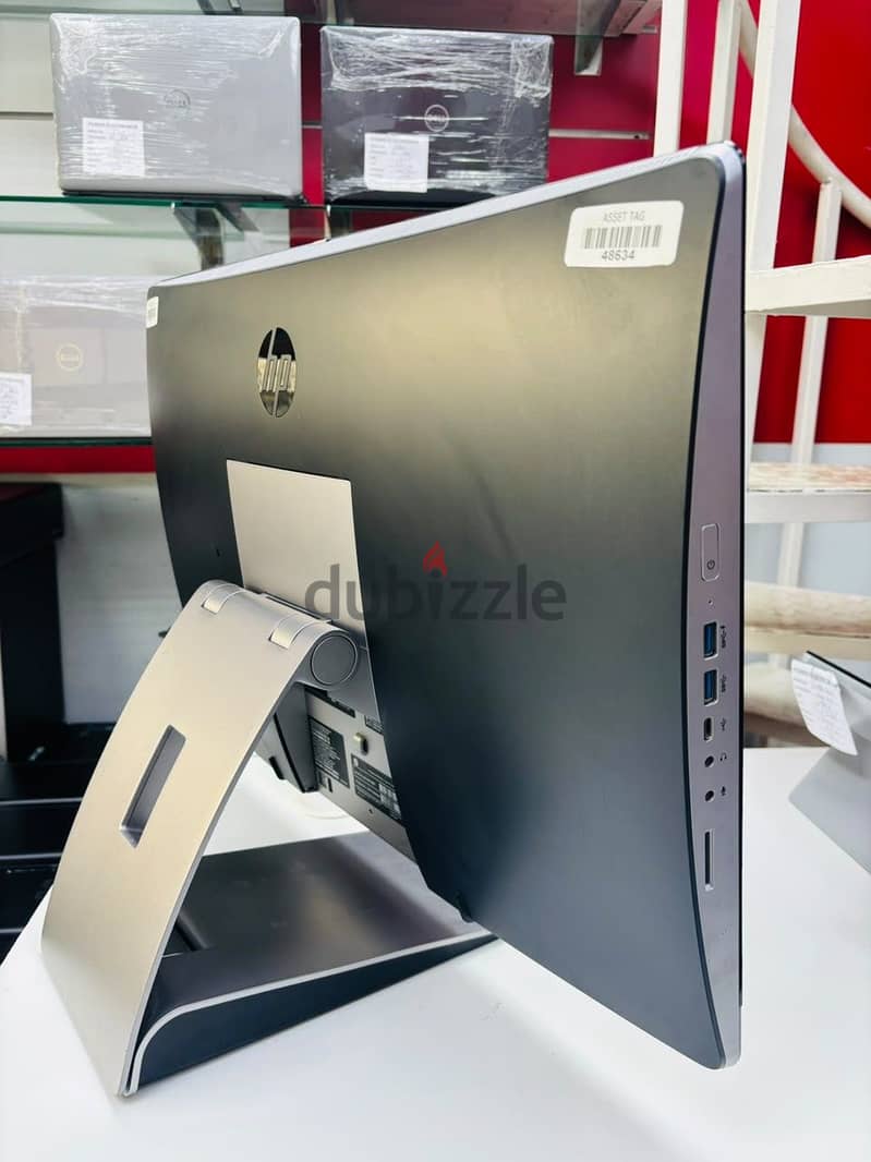 Hp All in one 800 G2 i5-6th gen 8/256GB 24” Touchscreen 3