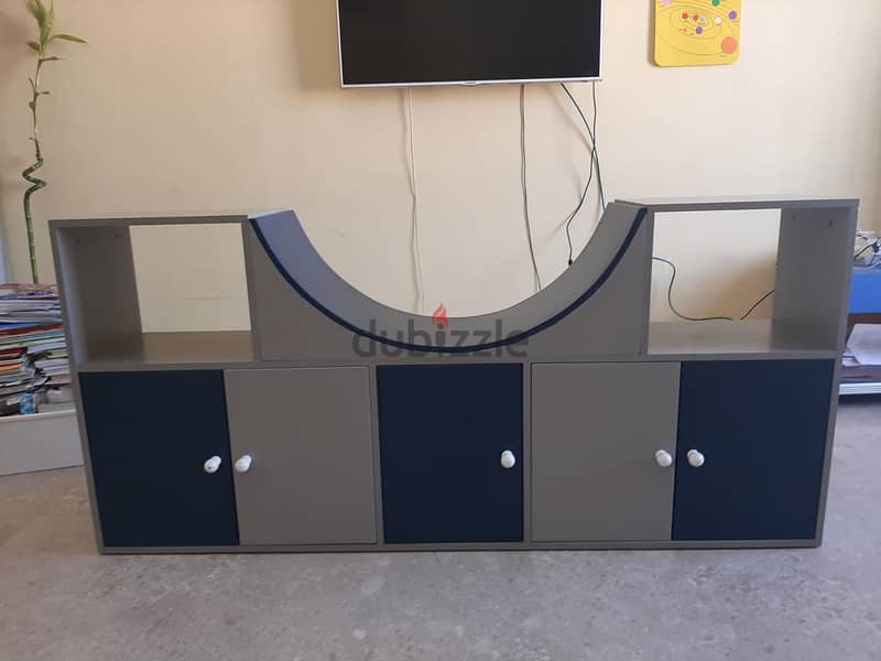 Book shelf /storage shelf 4