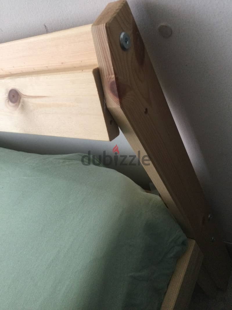 Very nice 1 single ikea bed 1