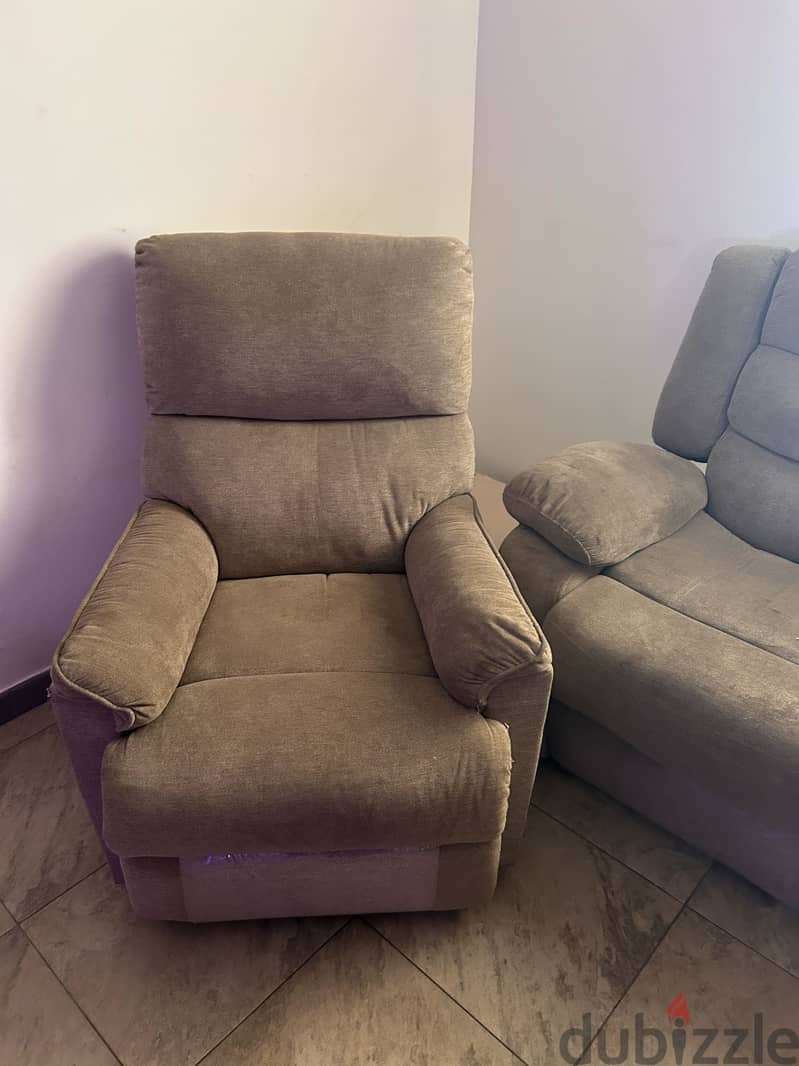 Recliner sofa 1