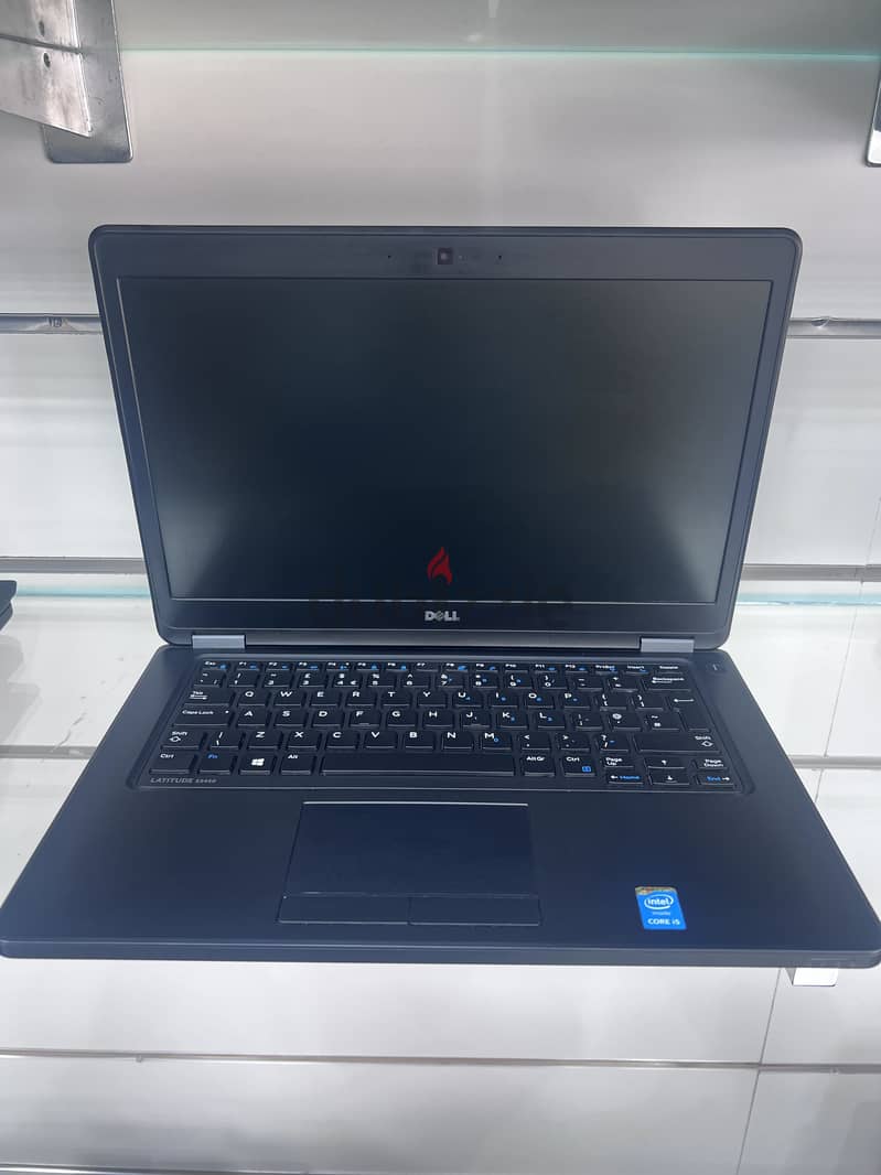 Core i5 dell laptop ram 8 gb Hdd 500 gb windows 10 3