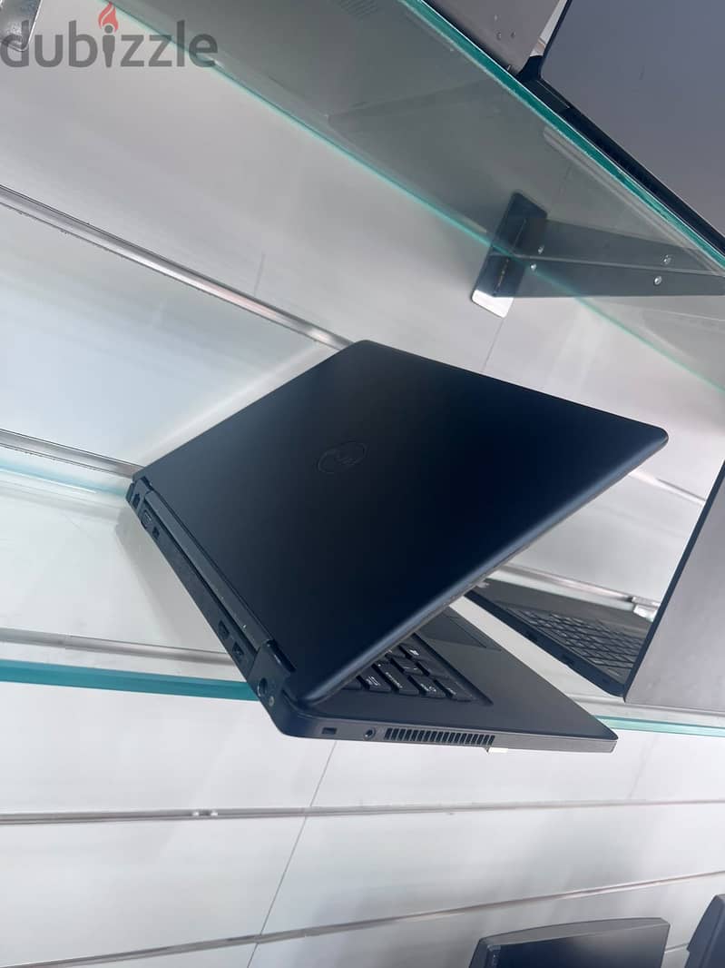 Core i5 dell laptop ram 8 gb hdd 500 gb Window 10 6