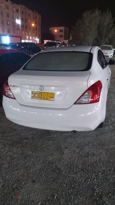 Nissan Sunny 2013