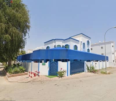 Villa for Rent in Al Mawaleh North – Ideal for Residential or Nursery Use SR-SE-1663
