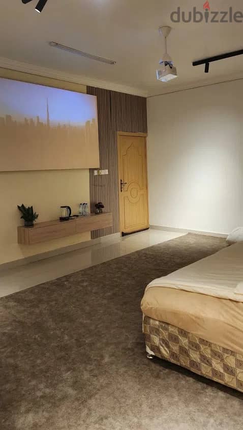 FOR DAILY RENT | Luxury Master Room in Al Amerat – Al Daqal 1