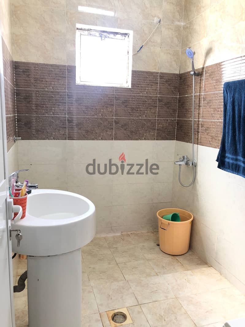 BEDSPACE AND SHEARING ROOM AVAILABLE FOR RENT ONLY FOR LADIES 4
