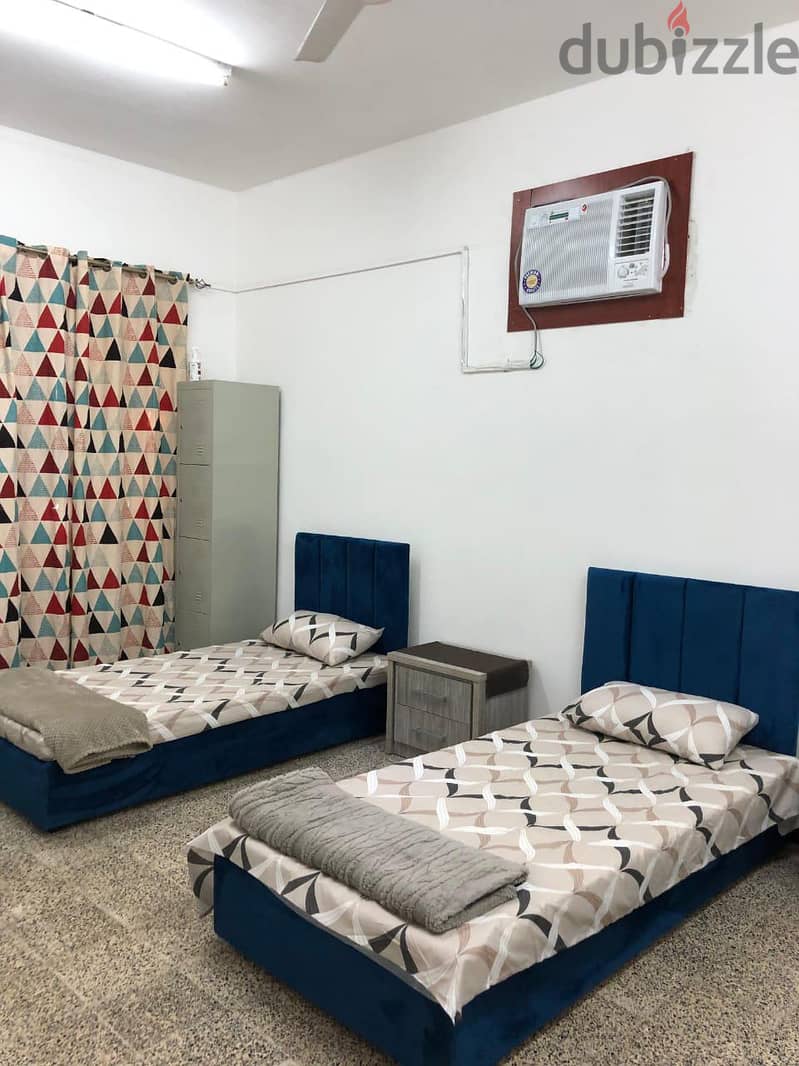 BEDSPACE AND SHEARING ROOM AVAILABLE FOR RENT ONLY FOR LADIES 10