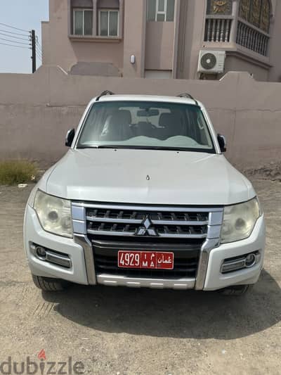 Mitsubishi Pajero 2015