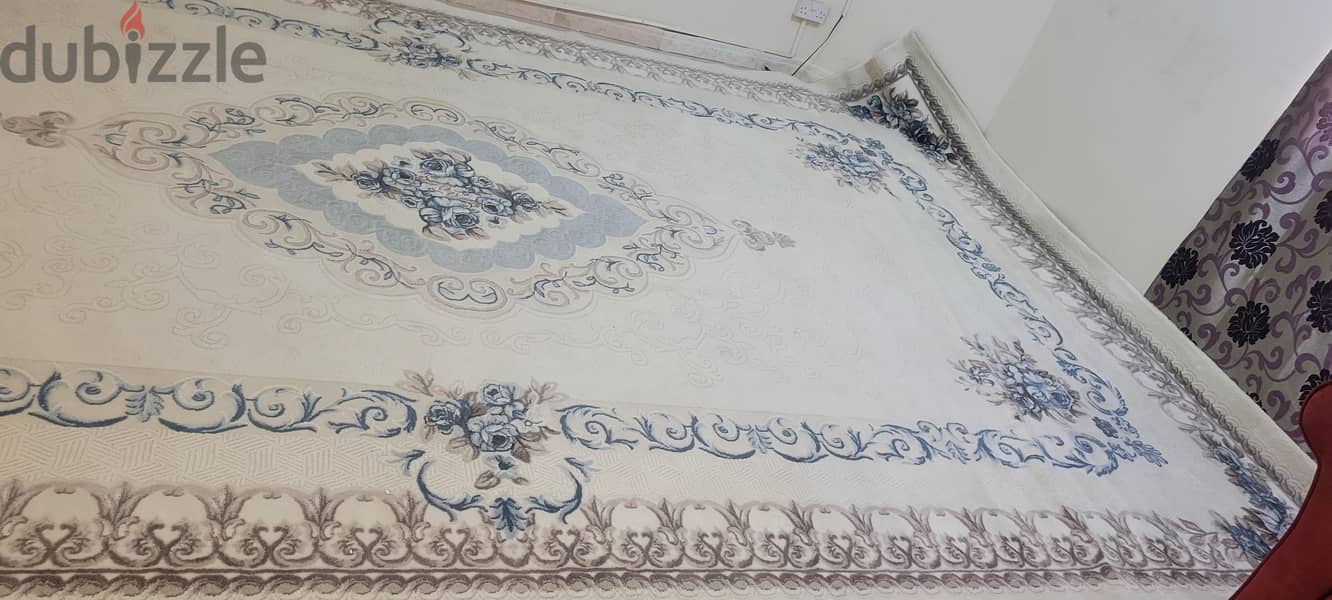 carpet very big majlis like new 1