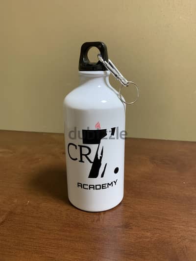Water bottle - زجاجة ماء