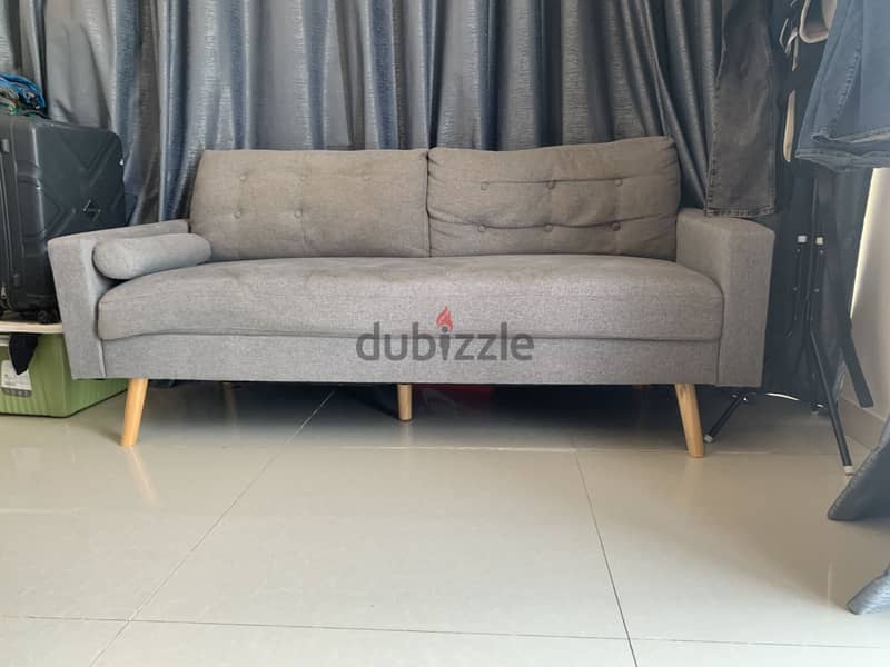 5-Seater Sofa for Sale – in Good Condition 3