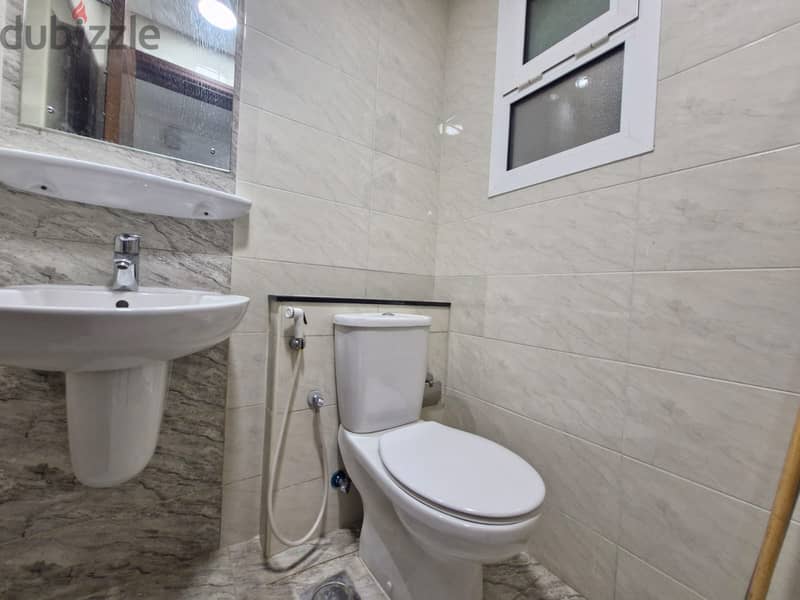 2 bedroom apartment in ruwi  near oman commercial center 10
