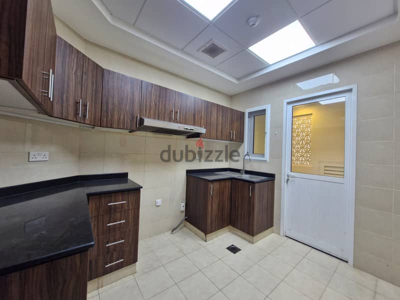 2 bedroom apartment in ruwi  near oman commercial center 12