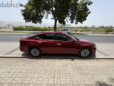 Nissan Altima 2024
