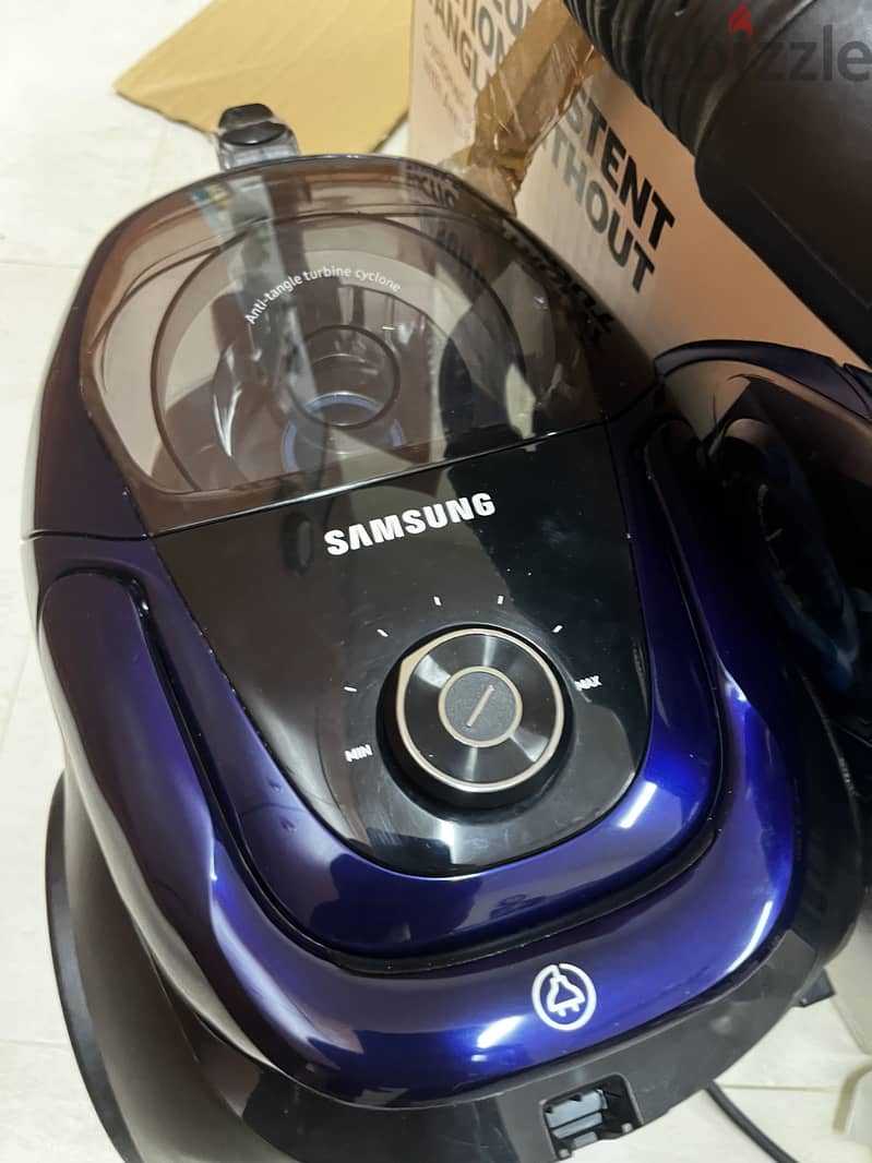 Samsung Storm Vaccum Cleaner 2