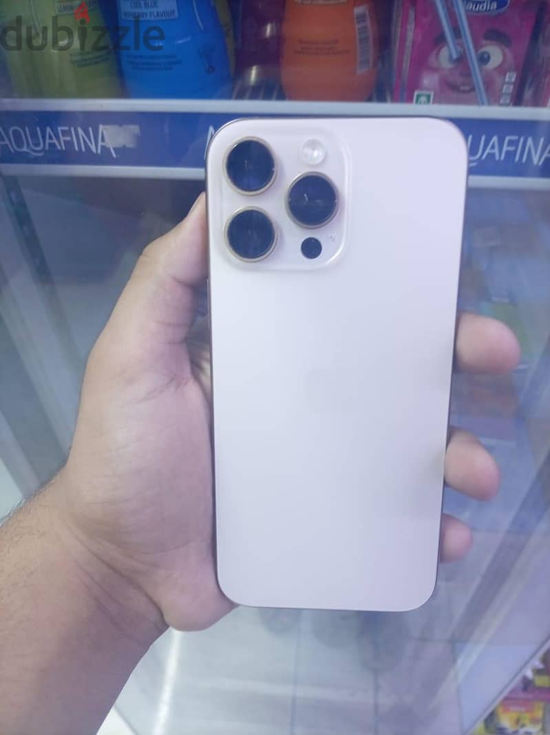 apple i phone 16 pro max 6