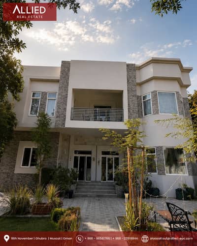 luxury villa ( Madinat Al Ilam )