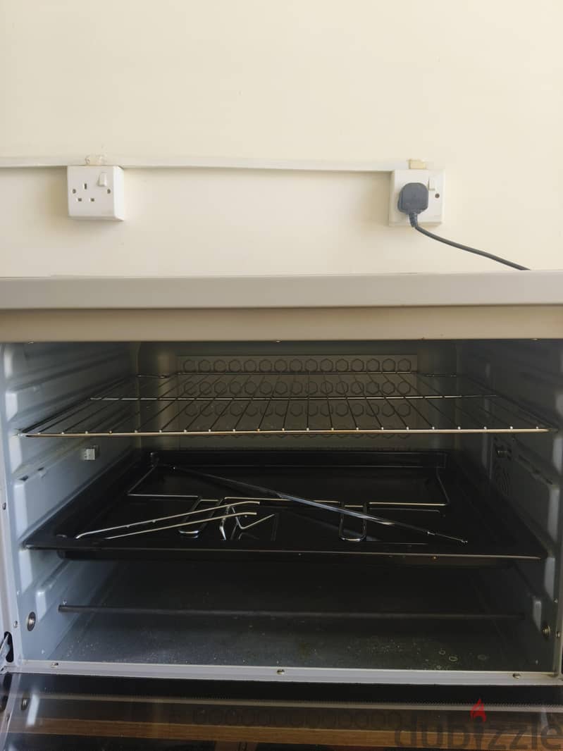 120 ltr large otg . . 2