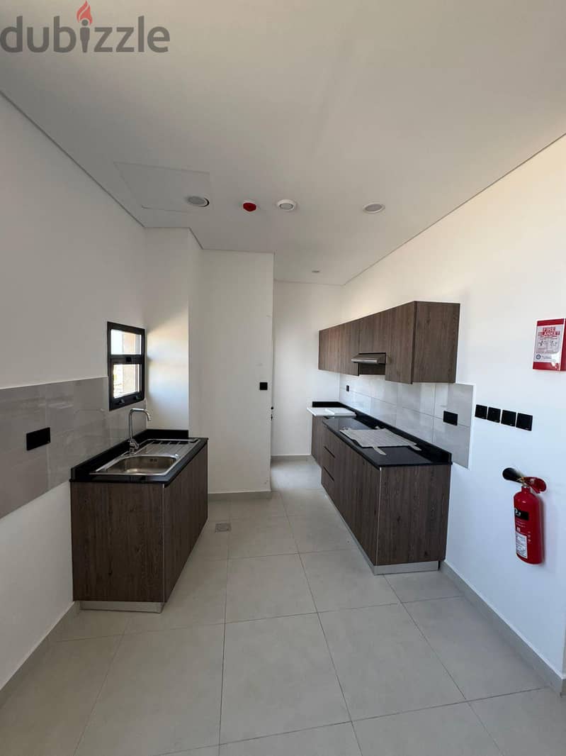 Beautiful Apartmentsin Duplex  in al Azaiba in Bahja sky 1