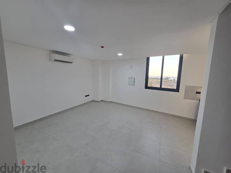 Beautiful Apartmentsin Duplex  in al Azaiba in Bahja sky 2