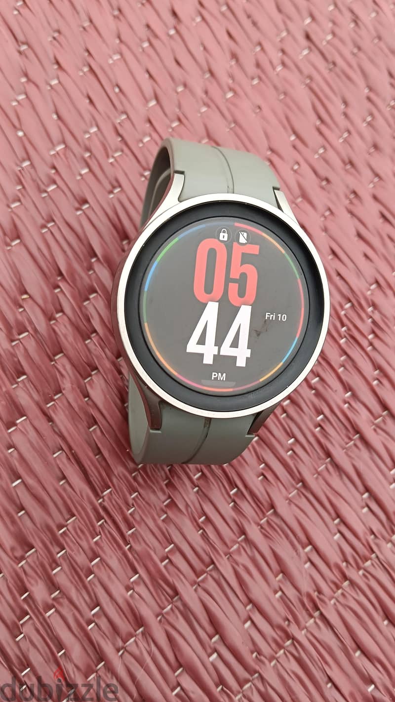 Samsung Galaxy watch 5pro for sell 3