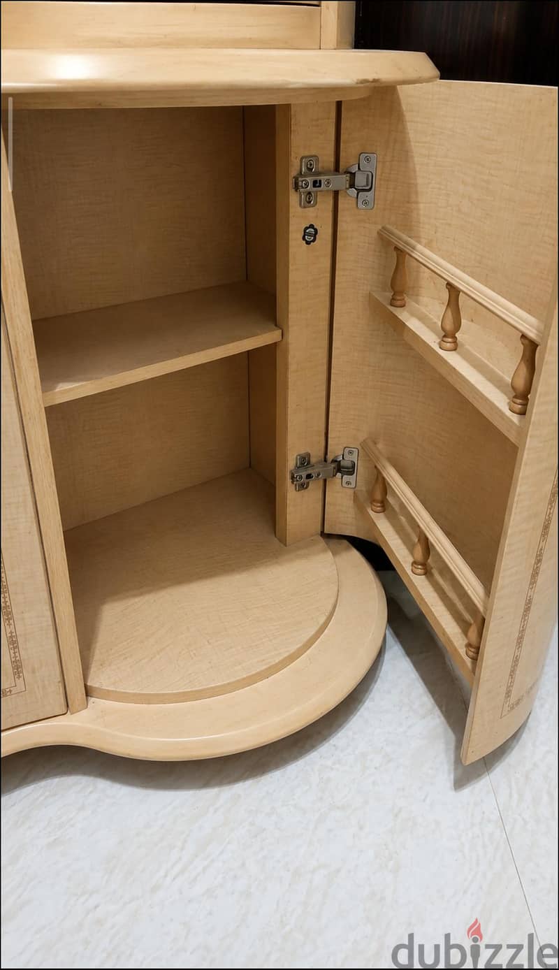 URGENT SALE !!  Wooden Dressing Table 2