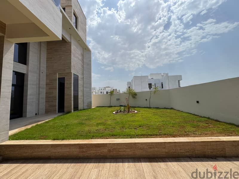 LUXURY 4+1BHK VILLA FOR RENT AL KHOUD PPV359 9
