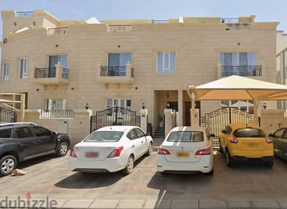 villa for rent in al mawaleh / فيلا للايجار في الموالح