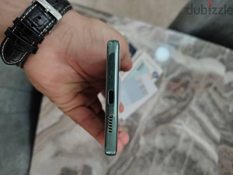 Samsung A73 5G (8GB 256GB) 2