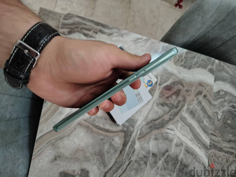 Samsung A73 5G (8GB 256GB) 4