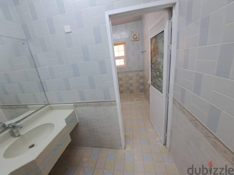 Nery nice semi furnished villa in Mobilah near Nisto 7