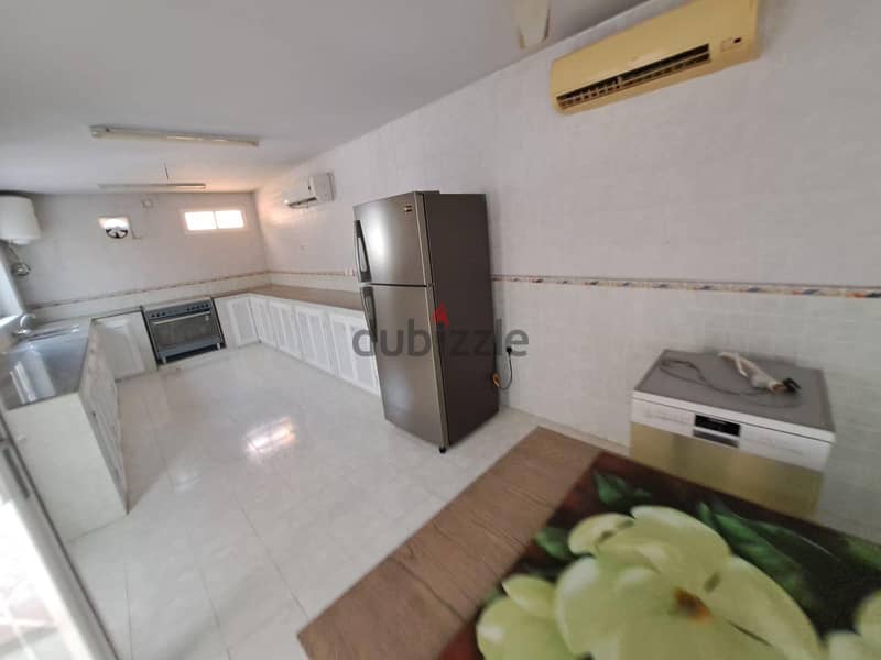 Nery nice semi furnished villa in Mobilah near Nisto 11