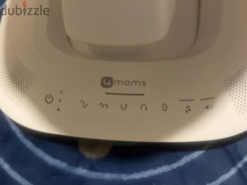 4moms Smart baby swing in Excellent 4