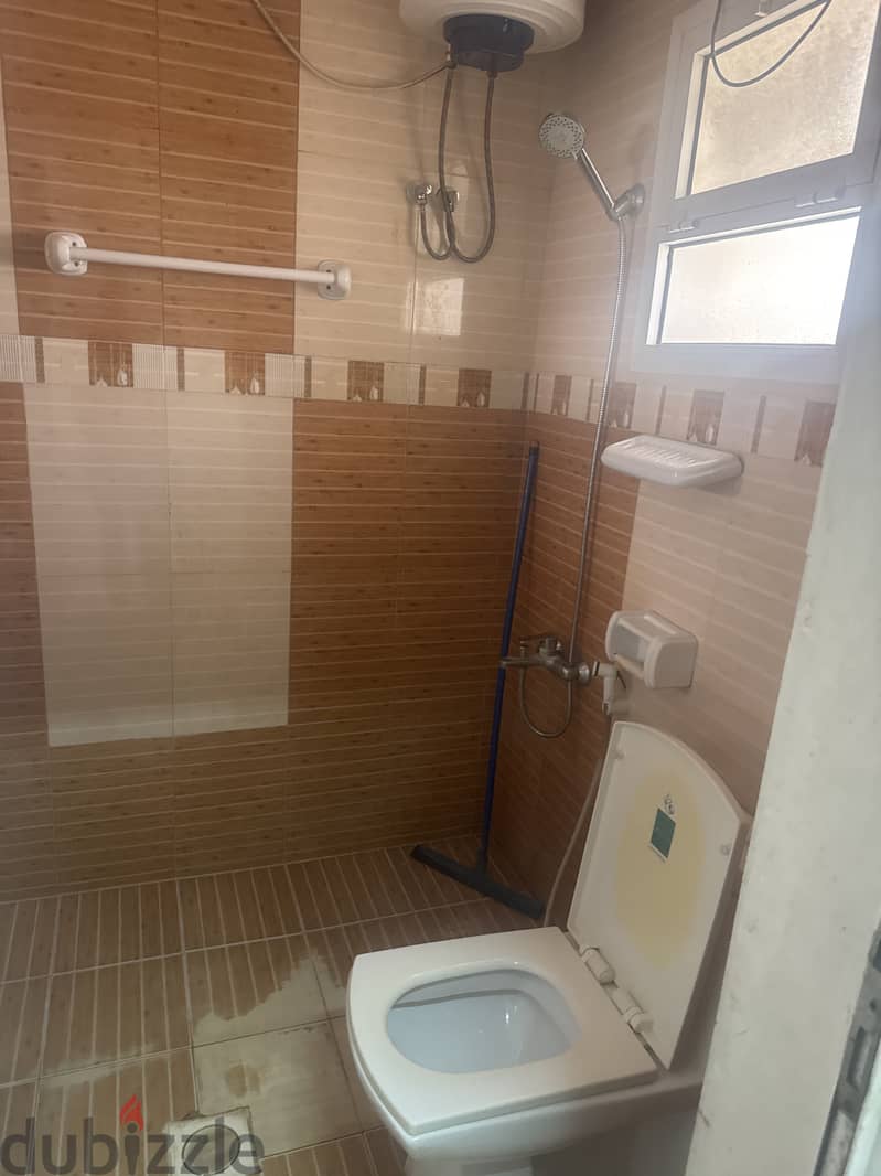 Room for rent Al Ghubra 2