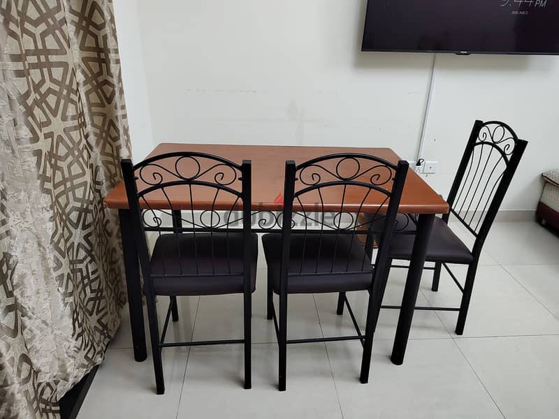 Dining Table with 3 chairs+Tea Poy free- 20OMR 3