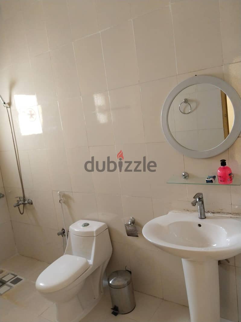 Furnished Rooms Available Falaj Qabil 5