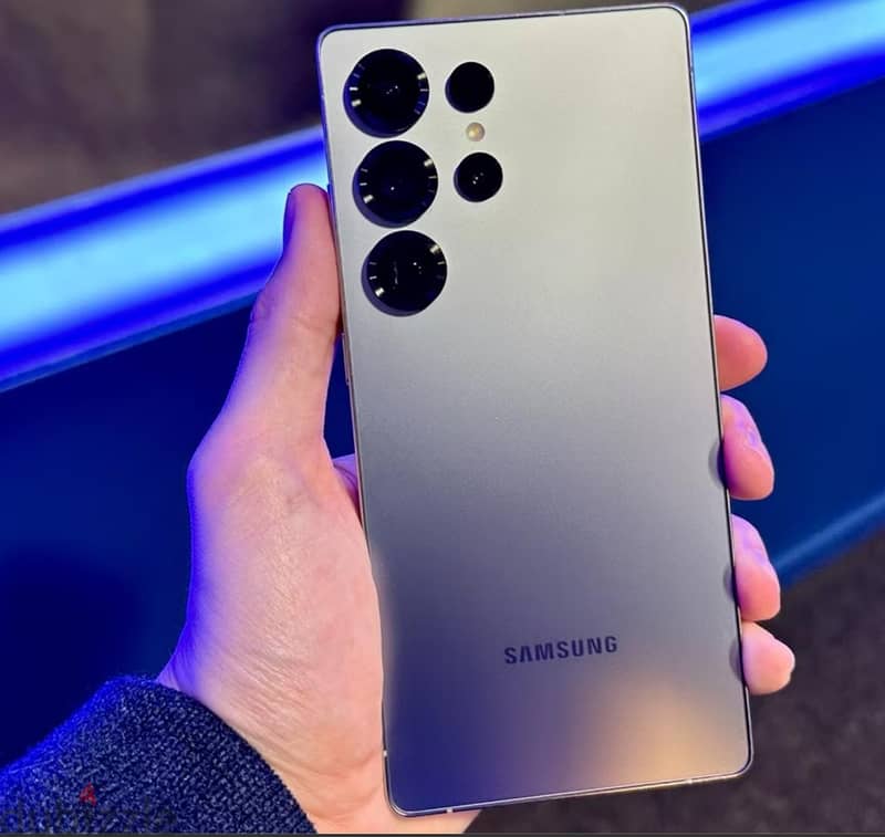 Samsung S25 Ultra 1