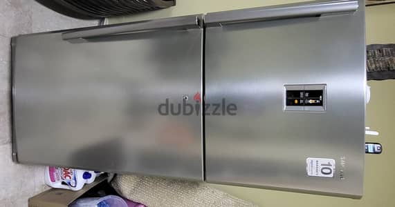 REFRIGERATOR