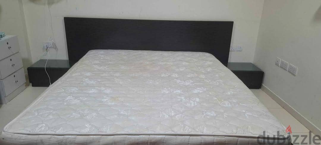king size bed with side drawers 1