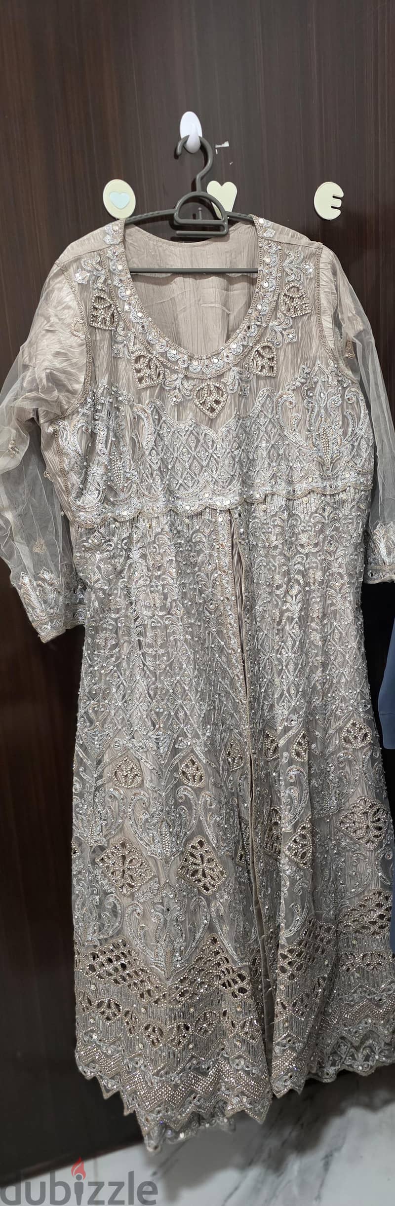 new maxi for sale wore only 3 hours 9