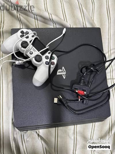 Playstation 4 pro interested call me 79784802