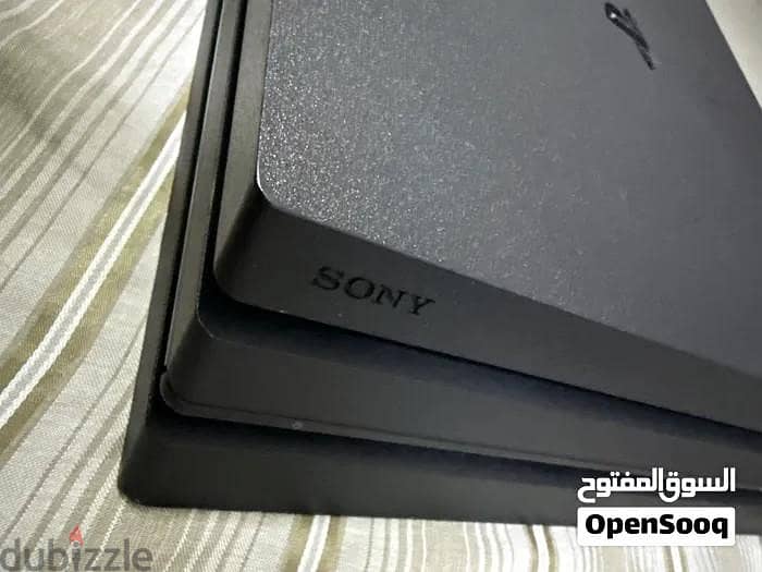 Playstation 4 pro interested call me 79784802 2