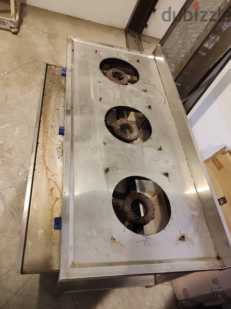commercial 3-burner stainless steel gas stove 2