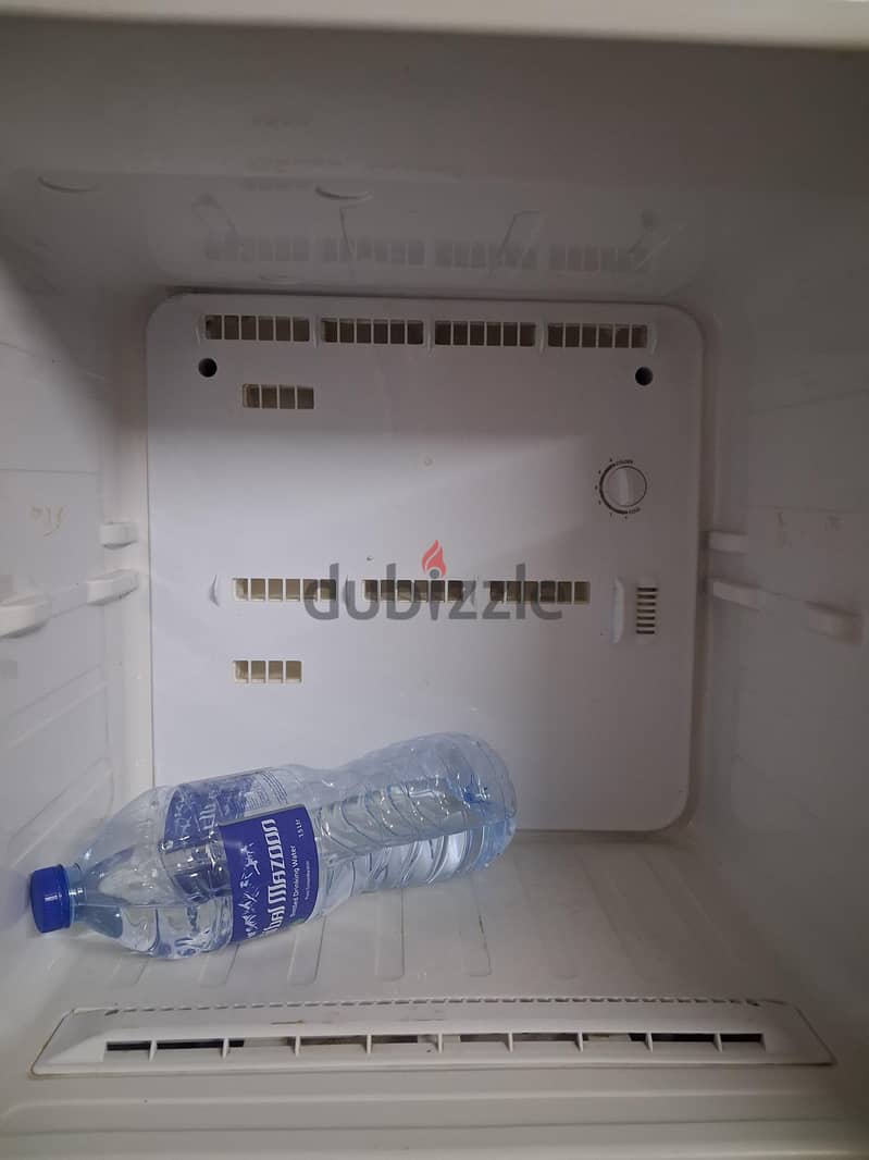good condition nd good cooling 4