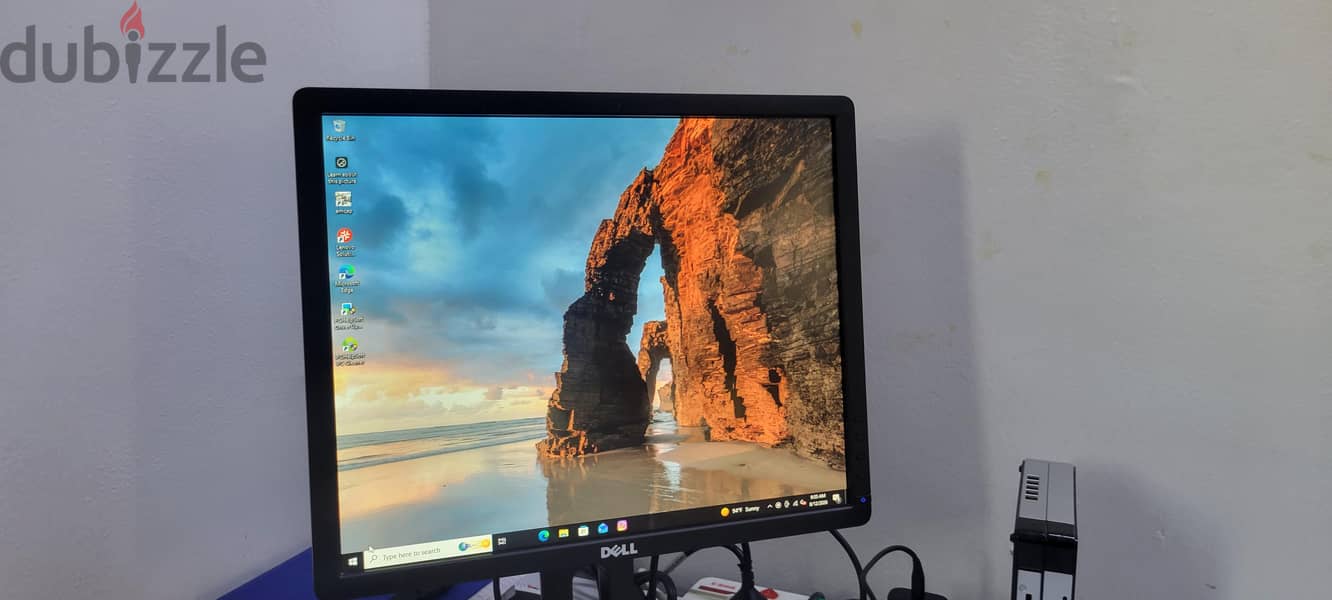 desktop with monitor 2