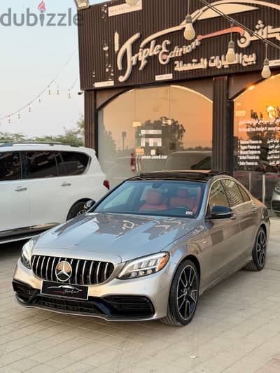 للبيع مرسيدس بنز C300 فول إدشن اوراق جمارك نظيف جدا وجاهز للاستخدام