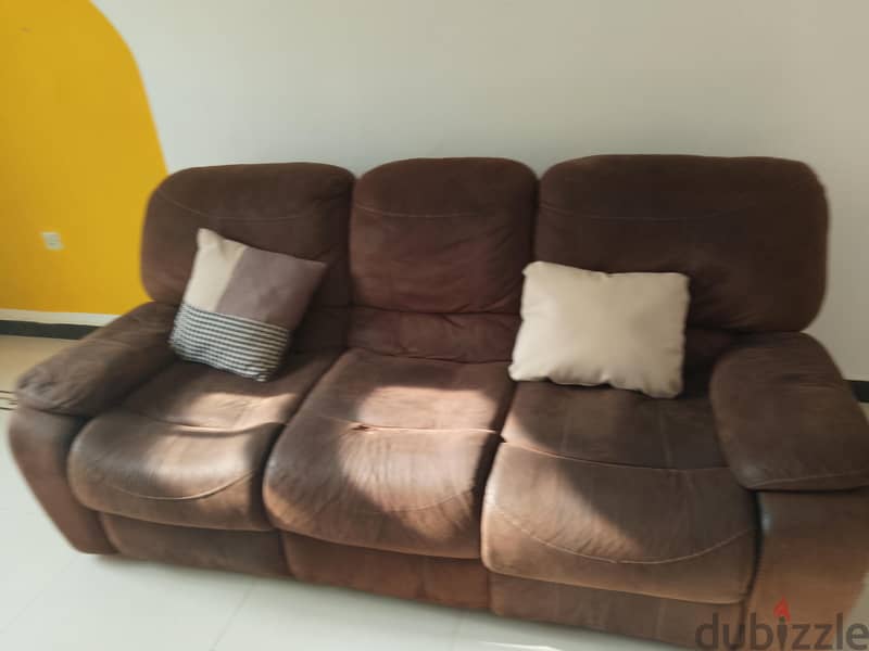RECLINER SOFA 3 SEATER 4